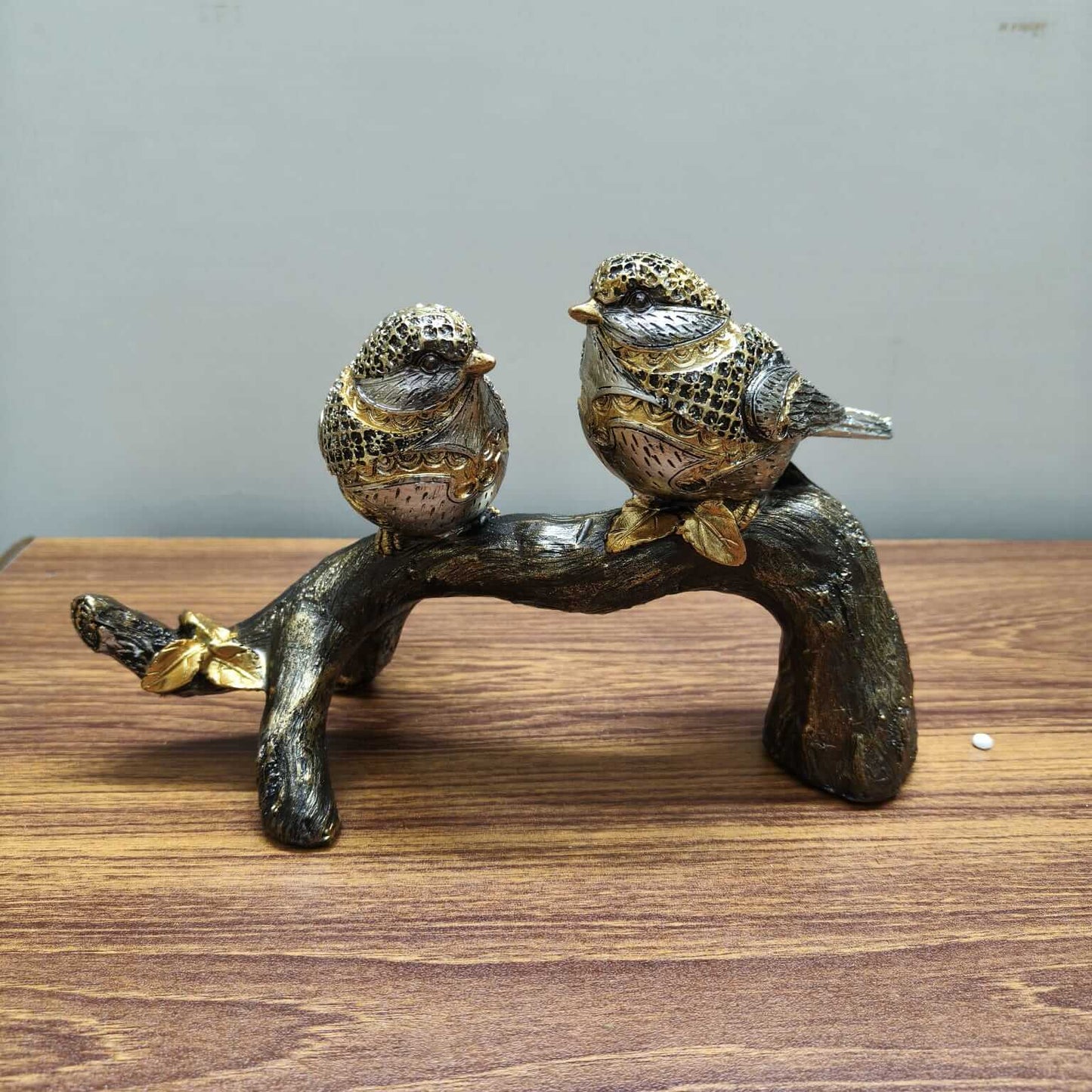 Twin Love Birds Décor