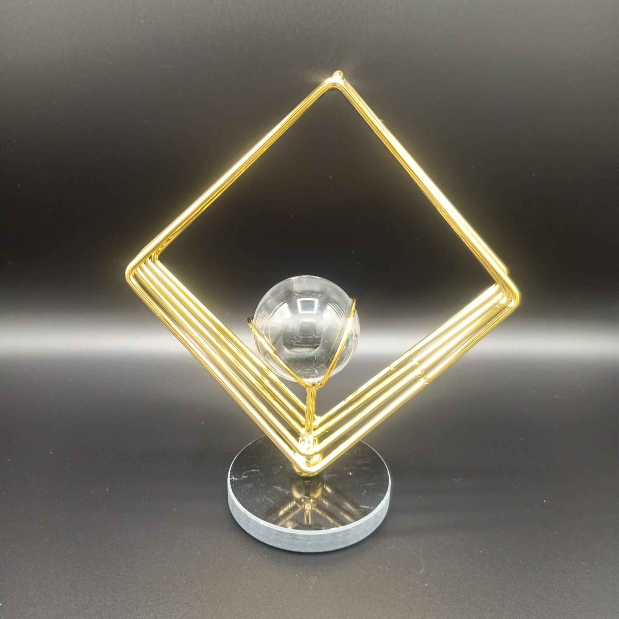 Set of 2 Nordic Luxury Metal Crafts Creative Crystal Ball Pendant Ornament for Living Room, Office Desktop Decoration