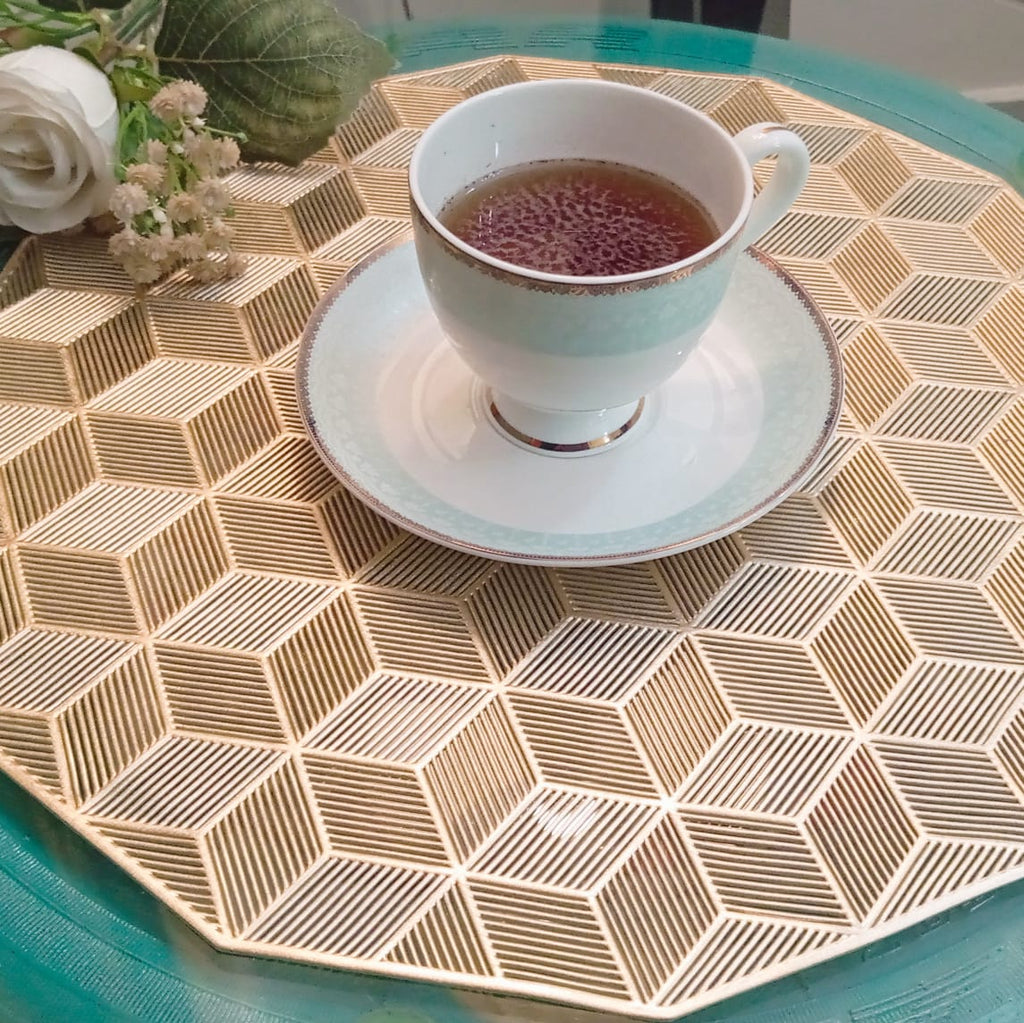 Gold Placemat for Dining Table - Hollow Square Pattern Table Mat for Table Decoration (Set of 2)