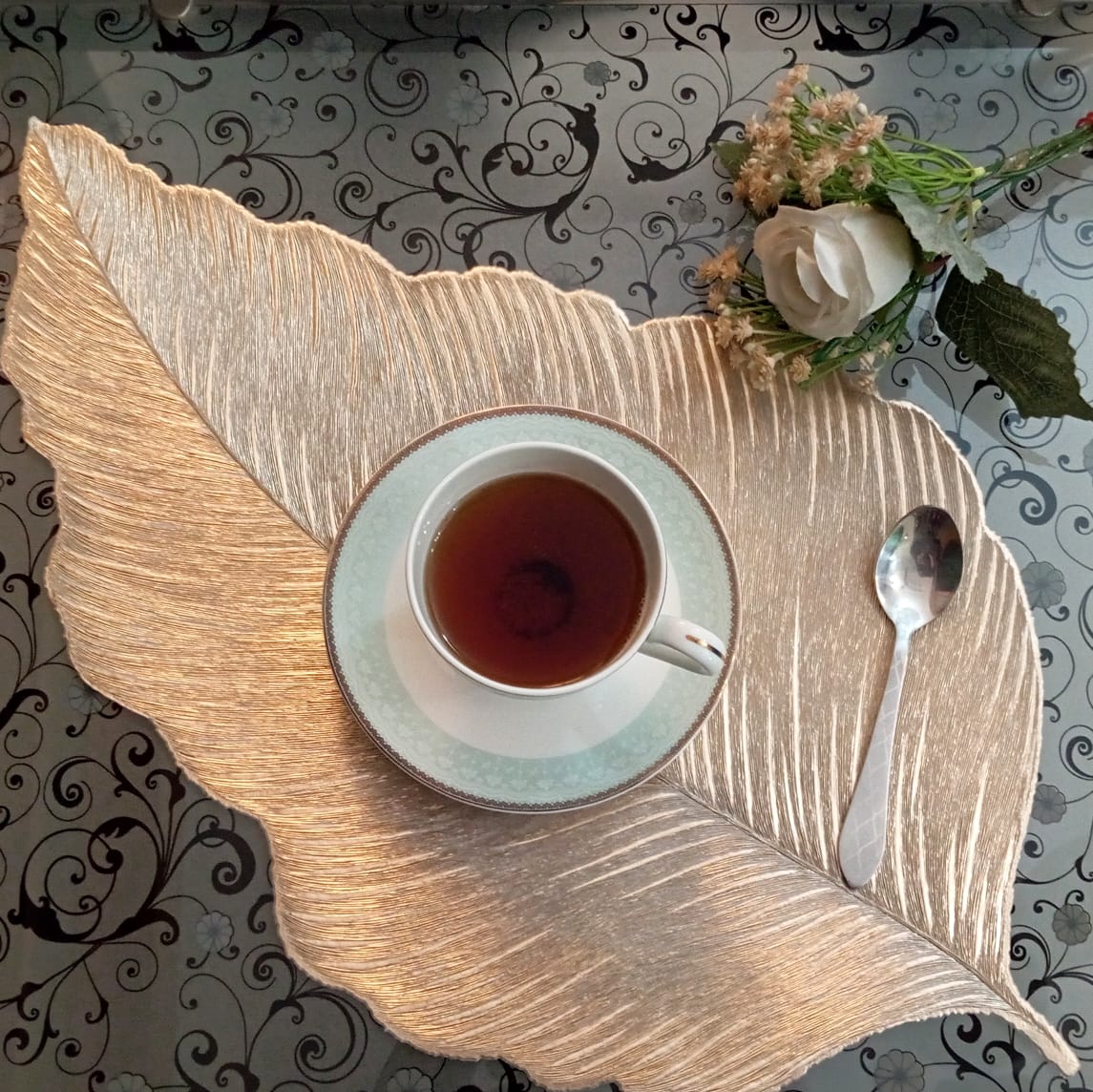Golden Leaf Design Dining Table Mat (Set of 2)